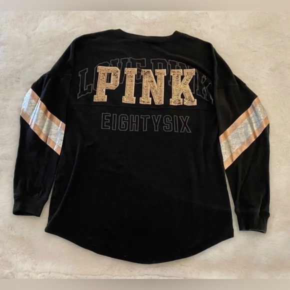 ❌SOLD❌VS PINK LONG SLEEVE V-NECK CAMPUS TEE SHIRT BLACK GOLD SILVER BLING 86 PUP - Picture 3 of 14